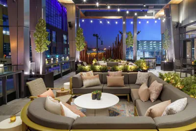 Photo 2 - Hyatt Place Indianapolis Downtown