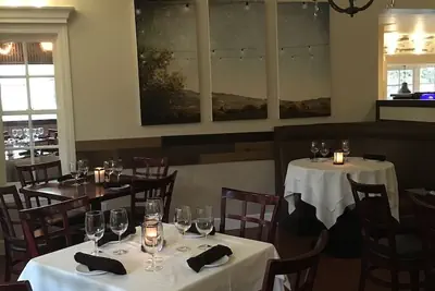 Photo 3 - Glen Ellen Inn