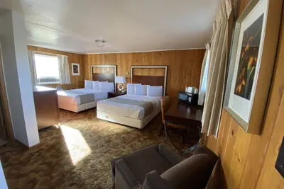 Photo 4 - Oasis Botique Motel