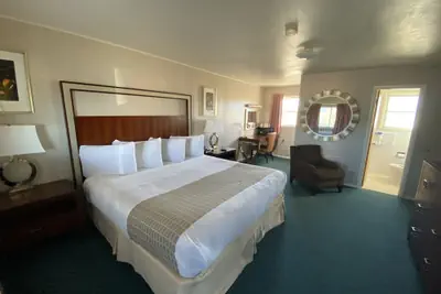 Photo 5 - Oasis Botique Motel