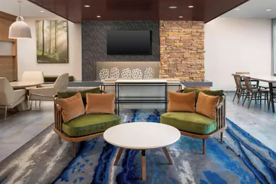 Photo 5 - Fairfield Inn & Suites by Marriott New Orleans Metairie