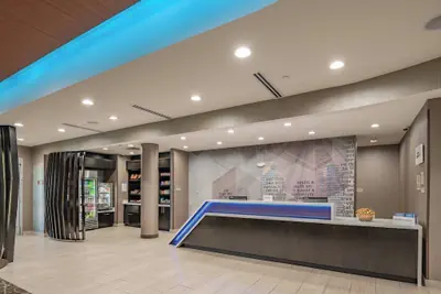 Photo 3 - SpringHill Suites by Marriott Dallas Central Expressway