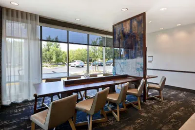 Photo 4 - Hyatt Place Fresno