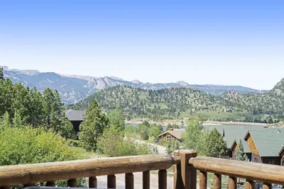 Photo 2 - Horsetooth Peak 26C 1 Bedroom Condo by RedAwning