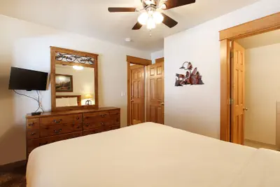 Photo 4 - Little Matterhorn 17A 1 Bedroom Condo by RedAwning