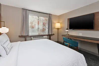 Photo 4 - Fairfield Inn & Suites by Marriott Kalamazoo