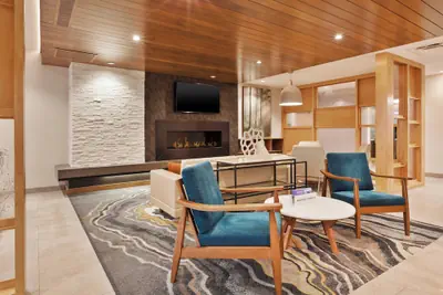 Photo 2 - Fairfield Inn & Suites by Marriott Kalamazoo