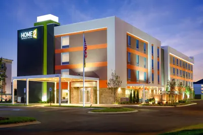 Photo 2 - Home2 Suites by Hilton Chattanooga Hamilton Place