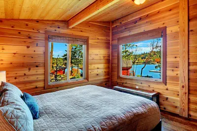 Photo 4 - Snug Harbor Resort