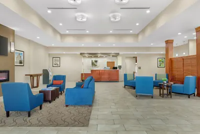 Photo 3 - Comfort Suites Greensboro - High Point