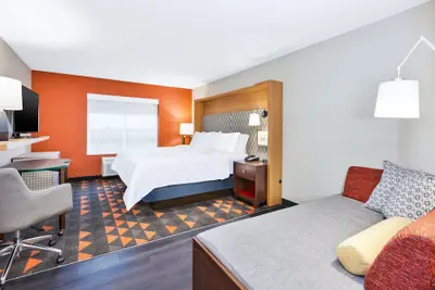 Photo 5 - Holiday Inn & Suites Toledo Southwest - Perrysburg by IHG