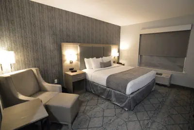Photo 5 - Best Western Plus Executive Residency Oklahoma City I-35
