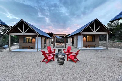 Photo 3 - Lucky Arrow Retreat - Dripping Springs