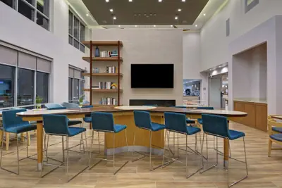 Photo 3 - Homewood Suites by Hilton Chula Vista-Eastlake