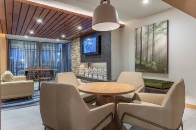Photo 4 - Fairfield Inn & Suites by Marriott Franklin