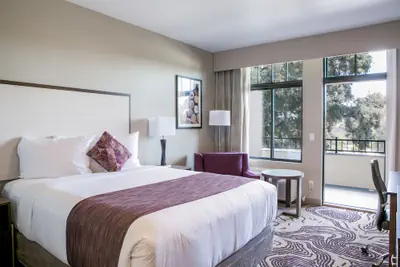 Photo 5 - Hotel Siri Downtown - Paso Robles