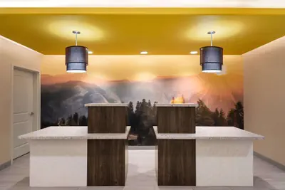 Photo 5 - La Quinta Inn & Suites by Wyndham Clovis CA