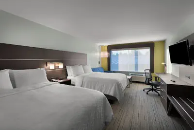 Photo 5 - Holiday Inn Express Lake Park by IHG