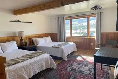 Photo 5 - Lava Mountain Lodge