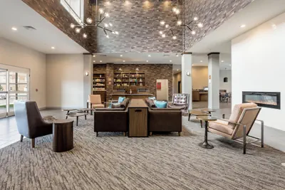 Photo 5 - Four Points by Sheraton Elkhart