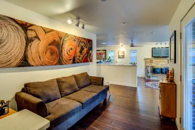 Photo 4 - INNhale Resort and Spa