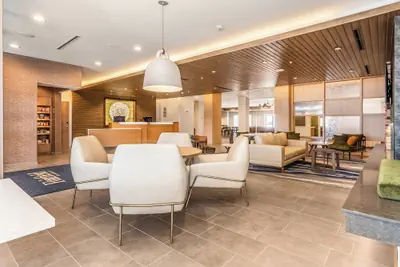 Photo 5 - Fairfield Inn & Suites by Marriott Dallas Arlington South
