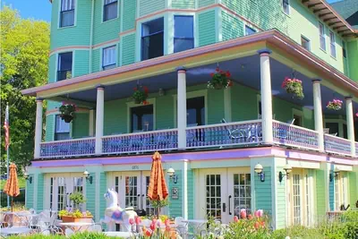 Photo 2 - Inn on Mackinac