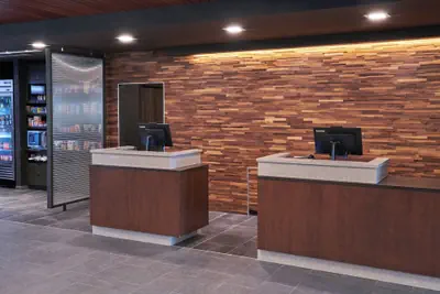 Photo 5 - Courtyard by Marriott Petoskey at Victories Square