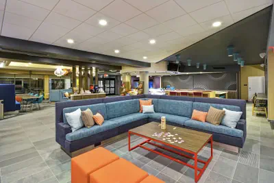 Photo 5 - Tru by Hilton Huber Heights