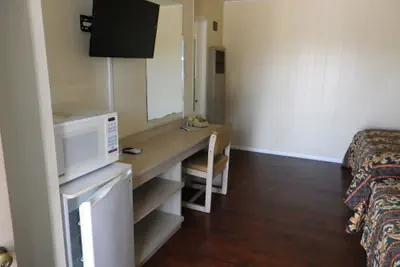 Photo 4 - San Marcos Motel
