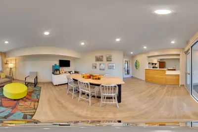 Photo 3 - WoodSpring Suites Miramar