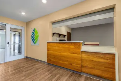 Photo 5 - WoodSpring Suites Miramar