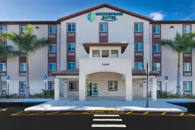 Photo 2 - WoodSpring Suites Miramar