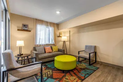 Photo 4 - WoodSpring Suites Miramar