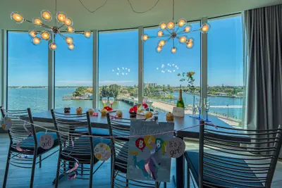 Photo 4 - FUSION Resort Waterfront Suites