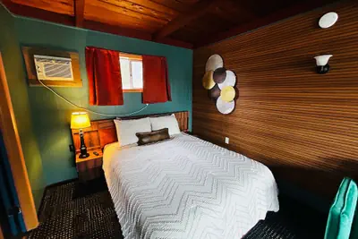Photo 5 - adoba® inn & suites
