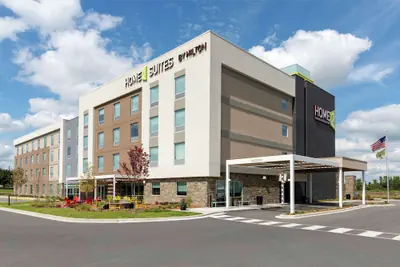 Photo 2 - Home2 Suites by Hilton Appleton