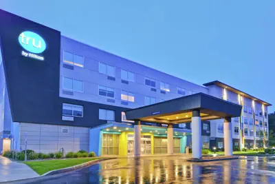 Photo 2 - Tru by Hilton Middletown