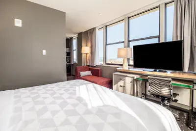 Photo 4 - Holiday Inn Columbia - Downtown by IHG