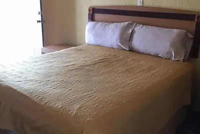 Photo 5 - Sky Ranch Inn