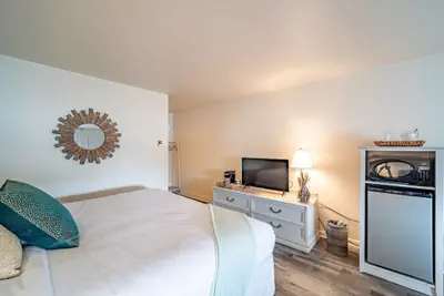 Photo 5 - Ocean Glass Inn
