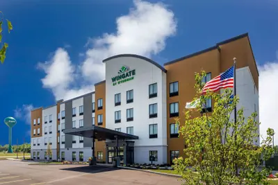 Photo 2 - Wingate by Wyndham Angola