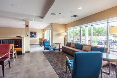 Photo 2 - TownePlace Suites by Marriott Front Royal
