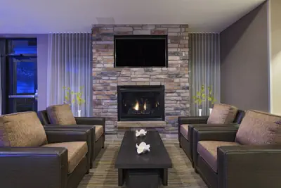 Photo 4 - Fairfield Inn & Suites by Marriott Colorado Springs East/Ballpark