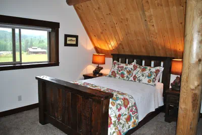 Photo 5 - Fin and Feather Inn