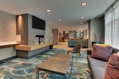 Photo 5 - Fairfield Inn & Suites by Marriott Birmingham Downtown