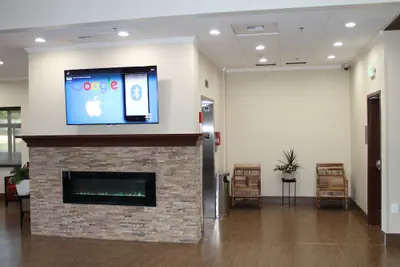 Photo 3 - Comfort Inn & Suites Lakewood by JBLM