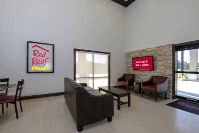 Photo 5 - Red Roof Inn PLUS+ Hammond