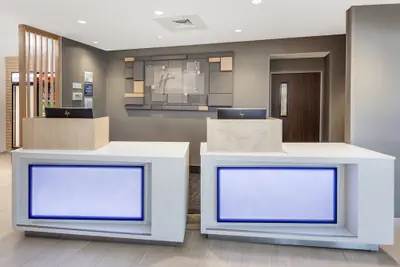 Photo 4 - Holiday Inn Express & Suites Hudson I-94 by IHG