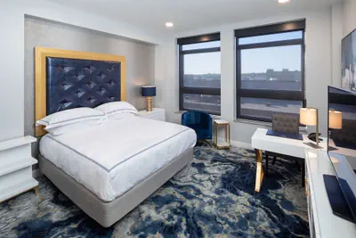 Photo 5 - Hotel On Phillips